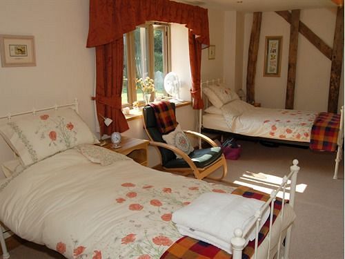 Oak Farm Barn Hotel Beyton Exterior photo